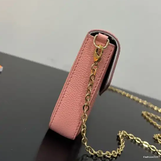VUITTON LOUIS POCHETTE FÉLICIE 0430